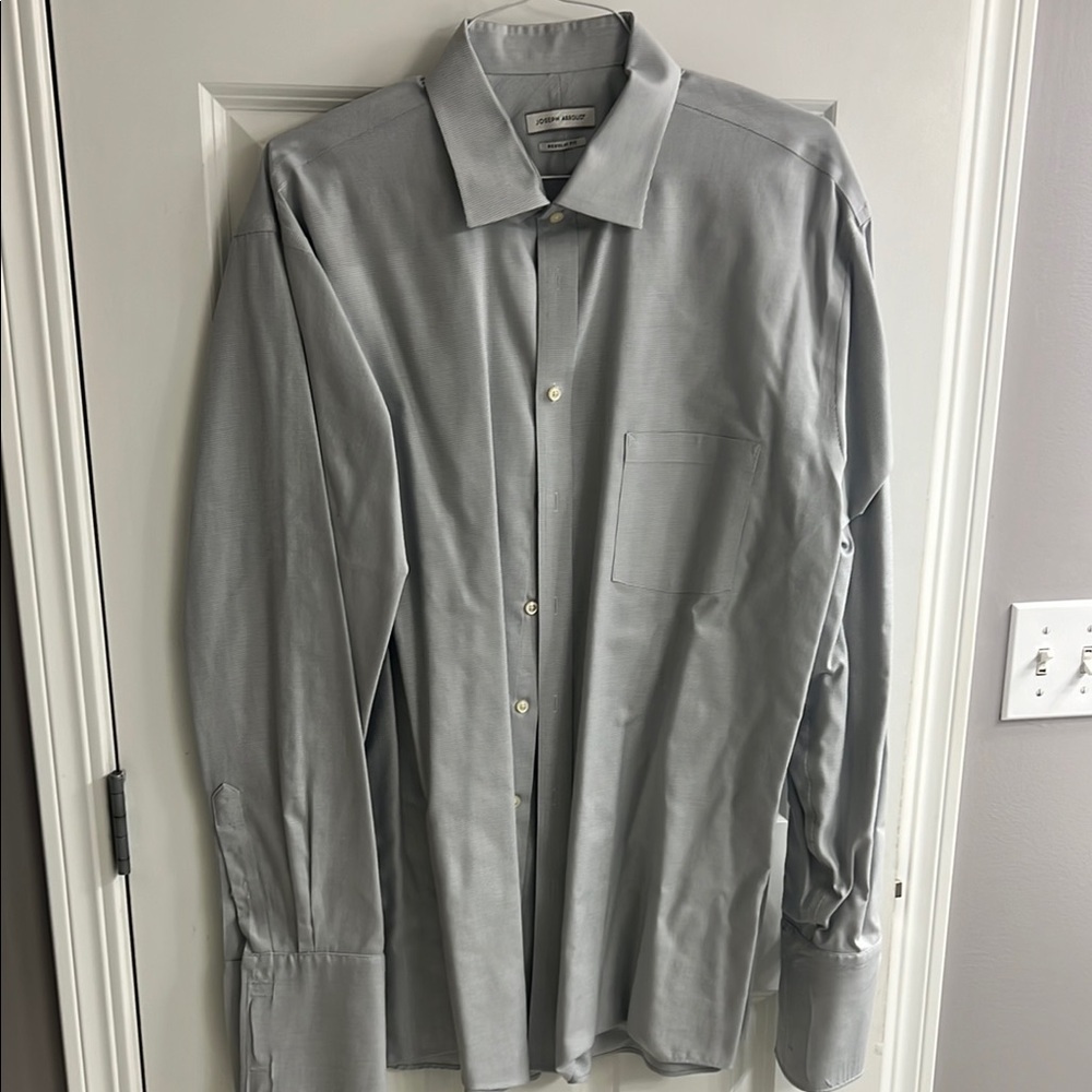Joseph Abboud Gray Dress Shirt with Long Sleeves and Relaxed Fit